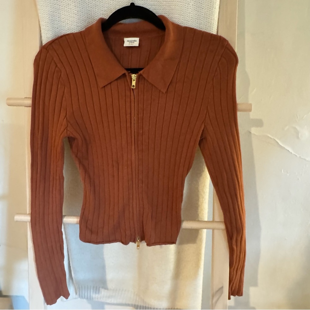 Abercrombie & Fitch Copper Zip-Up Sweater
